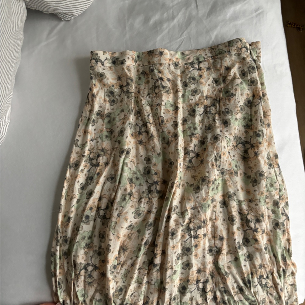 H&M Cream and Brown Midi A-Line Skirt